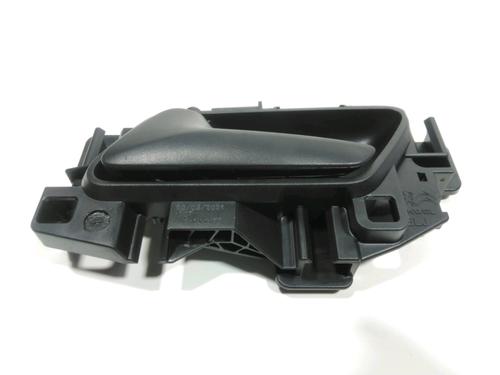 Used Front left interior door handle PEUGEOT 208 II (UB_, UP_, UW_, UJ_) 1.5 BlueHDI 100 (102 hp) 28243228