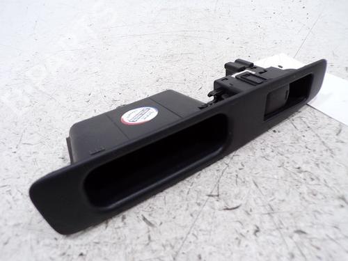 Used Right rear window switch Right rear window switch 37778327 37778327