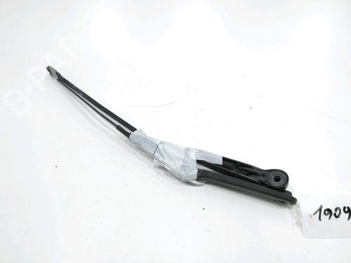 Used Front windshield wiper arm RENAULT KANGOO Express (FC0/1_) D 65 1.9 (FC0E, FC02, FC0J, FC0N) (64 hp) 31007704