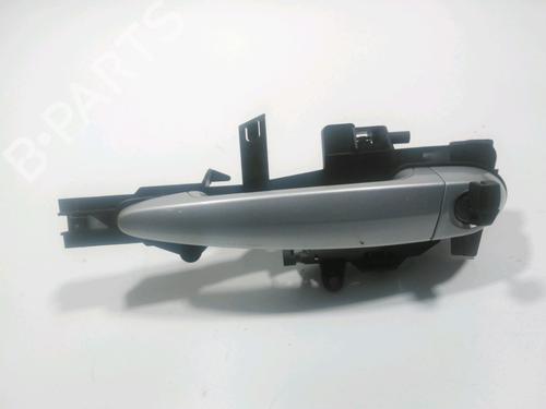 Used Front left exterior door handle Front left exterior door handle 28242271 28242271