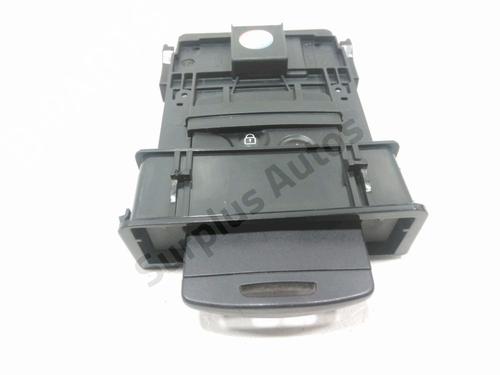 card-reader-renault-laguna-iii-bt01-2007-2008-2009-2010-2011-2012-2013-2014-2015-38793429 main image