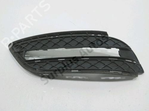grille-mercedes-benz-b-class-sports-tourer-w246-w242-2011-2012-2013-2014-2015-2016-2017-2018-30993213 main image