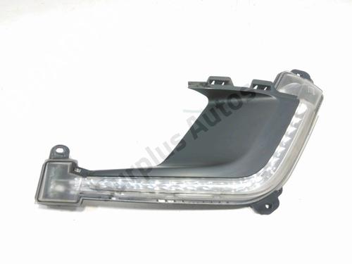 Used Left daytime light Left daytime light 39089676 39089676