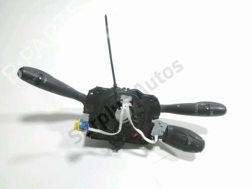 Used Steering wheel controls PEUGEOT 308 I (4A_, 4C_) 1.6 HDi (90 hp) 31163026