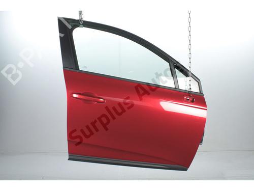 Used Right front door Right front door RENAULT CLIO V (B7_) 1.0 TCe 90 (B7MT) (91 hp) 35893516 35893516