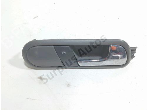 Used Front right interior door handle Front right interior door handle 37775071 37775071