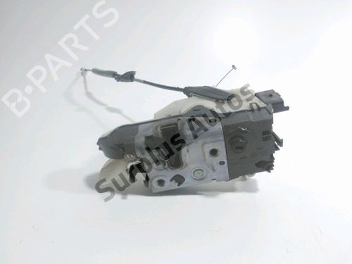 Front left lock PEUGEOT 2008 I (CU_) 1.4 HDi | BP32260967C98