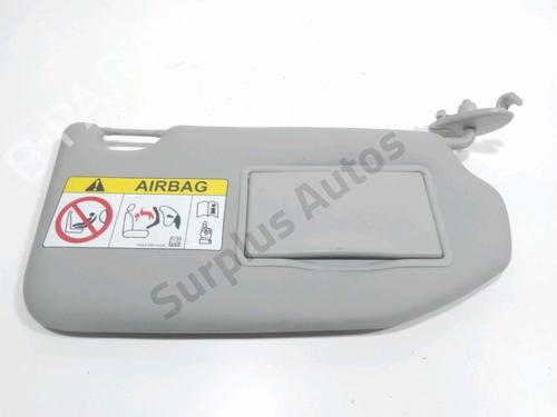 Used Right sun visor Right sun visor 37784786 37784786
