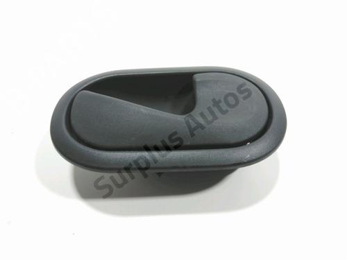 Used Front right interior door handle RENAULT CLIO III (BR0/1, CR0/1) 1.2 16V (BR02, BR0J, BR11, CR02, CR0J, CR11) (75 hp) 30335249