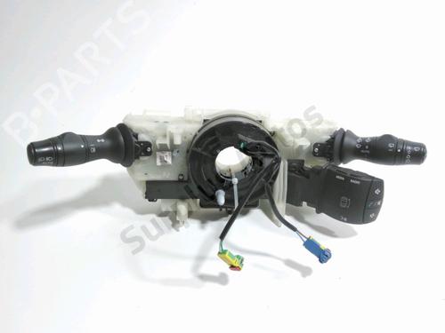 Used Steering wheel controls RENAULT LAGUNA III Grandtour (KT0/1) 2.0 dCi (KT0M, KT0N, KT0S, KT19, KT1F) (173 hp) 32334448