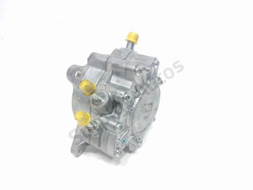 Used Vacuum pump VW TOURAN (1T1, 1T2) 2.0 TDI 16V (140 hp) 28226018