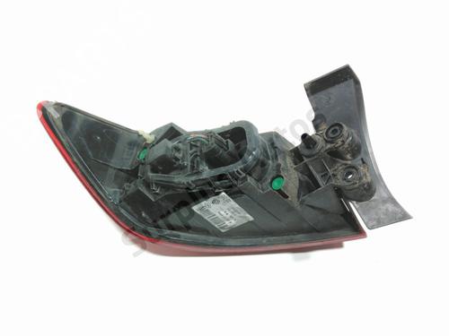 Right taillight RENAULT CLIO IV (BH_) 1.5 dCi 75 | BP28268891C35