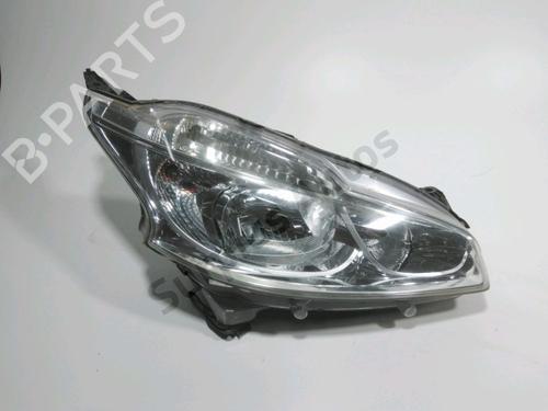 Lyskaster høyre PEUGEOT 208 I (CA_, CC_) 1.2 VTI 82 (82 hp) 31636014