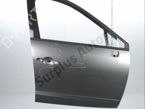 Używane Drzwi przednie prawe RENAULT SCÉNIC III (JZ0/1_) 2.0 dCi (JZ0Y, JZ26) (150 hp) 30828636