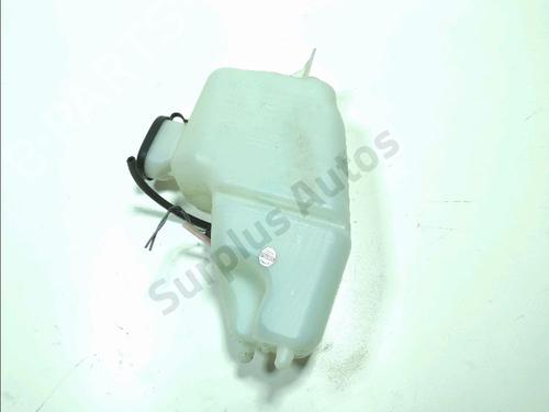 Used Windscreen washer tank Windscreen washer tank 38083219 38083219