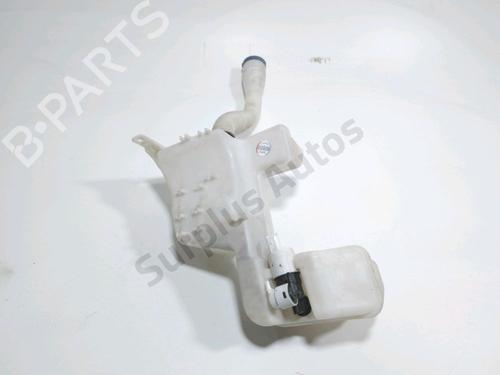 Used Windscreen washer tank Windscreen washer tank PEUGEOT 308 SW I (4E_, 4H_) 1.6 HDi (109 hp) 34338642 34338642