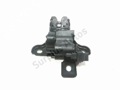 Bagklap lås FORD MONDEO V Saloon (CD) 2.0 Hybrid (190 hp) 31987059