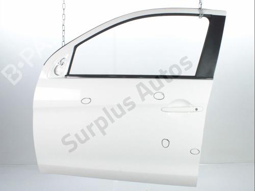 left-front-door-citroen-c4-aircross-2010-32260912 main image