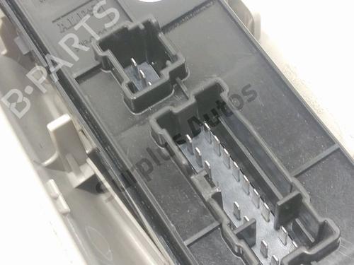 Left front window switch NISSAN JUKE (F15) 1.5 dCi | BP39162393I27 - Image 3