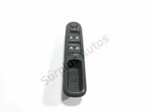Used Left front window switch PEUGEOT 5008 (0U_, 0E_) 1.6 HDi (110 hp) 29580238