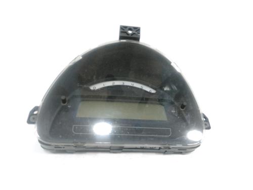 Used Instrument cluster CITROËN C2 (JM_) 1.4 HDi (68 hp) 30991110