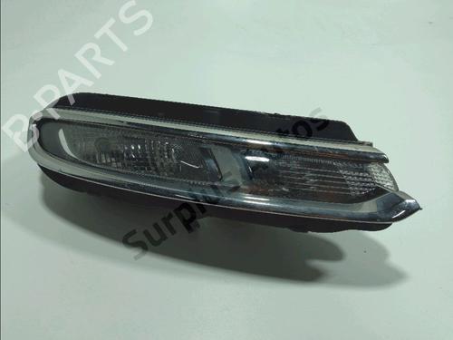 Used Right front indicator CITROËN C3 III (SX) 1.2 VTi 68 (68 hp) 31152930