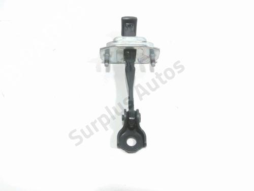 Used Hinge/Door check strap RENAULT CLIO V (B7_) 1.0 LPG (B7MT) (101 hp) 28249057