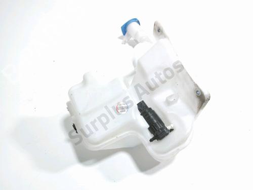 Sprinklertank Sprinklertank VW TIGUAN (AD1, AX1) 2.0 TDI (150 hp) 33904214 33904214