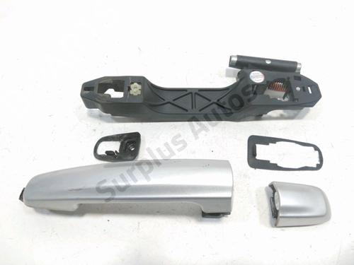 Used Rear left exterior door handle Rear left exterior door handle 39089295 39089295