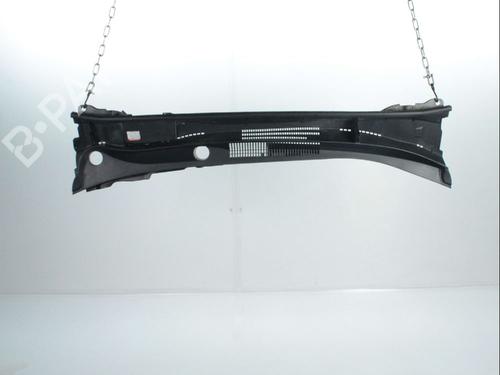 Used Scuttle panel TOYOTA COROLLA Estate (_E21_) 1.8 Hybrid (ZWE211) (98 hp) 28238041