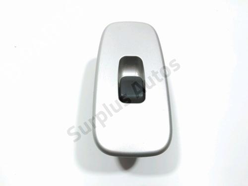 Used Right rear window switch Right rear window switch 28250011 28250011