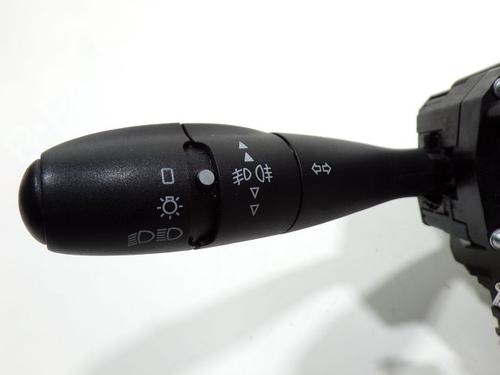 Steering wheel controls PEUGEOT 207 (WA_, WC_) 1.4 HDi | BP28226762E15 
