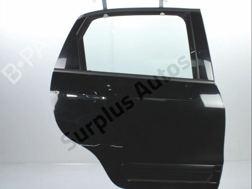 right-rear-door-fiat-500l-351_-352_-2012-32655420 main image