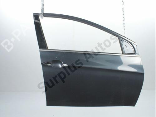 right-front-door-hyundai-i40-i-cw-vf-2011-2012-2013-2014-2015-2016-2017-2018-2019-37775449 main image