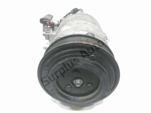 Used AC compressor AC compressor BMW X1 (F48) xDrive 20 d (190 hp) 33534323 33534323