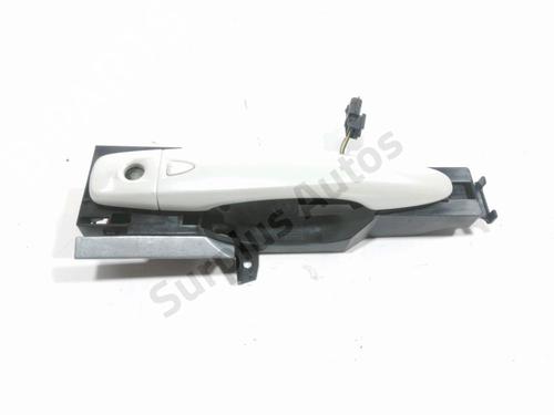 Used Front left exterior door handle NISSAN QASHQAI II SUV (J11, J11_) 1.6 dCi (130 hp) 28242407