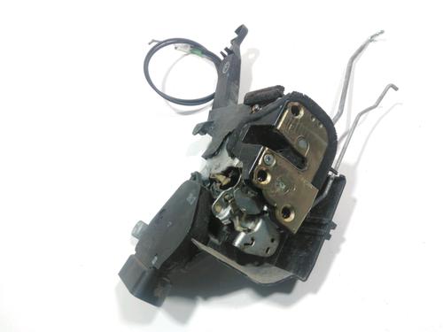 front-right-lock-toyota-rav-4-ii-_a2_-2000-2001-2002-2003-2004-2005-28247204 main image
