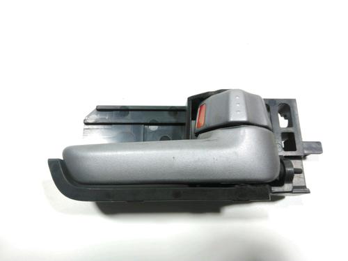 Used Front right interior door handle Front right interior door handle SUZUKI SWIFT III (MZ, EZ) 1.3 DDiS (RS413D) (69 hp) 29858173 29858173