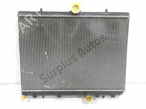 Used Water radiator Water radiator 37600520 37600520