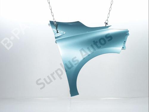 Used Right front fenders Right front fenders RENAULT ZOE (BFM_) ZOE (BFMC, BFMD) (136 hp) 33646704 33646704