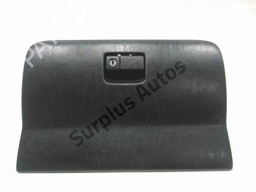 Guantera TOYOTA RAV 4 II (_A2_) 2.0 D 4WD (CLA20_, CLA21_, CLA20R, CLA21R) (116 hp) 32279697