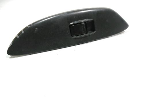 Used Right front window switch Right front window switch TOYOTA YARIS (_P1_) 1.0 (SCP10_, SCP10R) (68 hp) 37772869 37772869