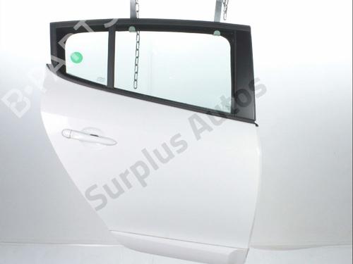 right-rear-door-renault-megane-iii-hatchback-bz01_-b3_-2008-38082862 main image