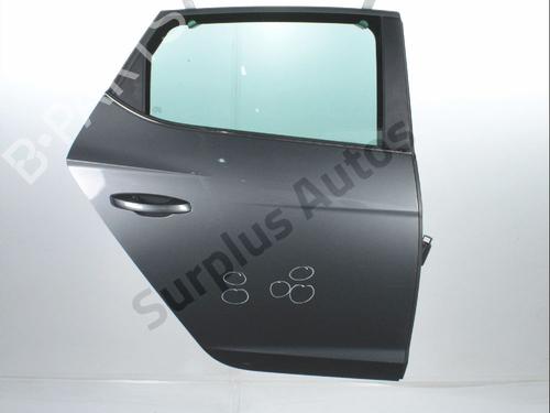 Used Right rear door Right rear door SEAT LEON ST (5F8) 1.4 TSI (125 hp) 40214028 40214028