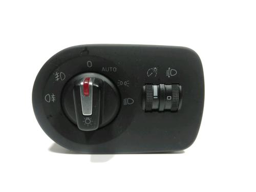 Used Headlight switch SEAT LEON (1P1) 2.0 TDI (170 hp) 28228500