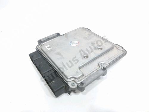 Engine control unit (ECU) DACIA SANDERO II 1.5 dCi | BP28573968M57 