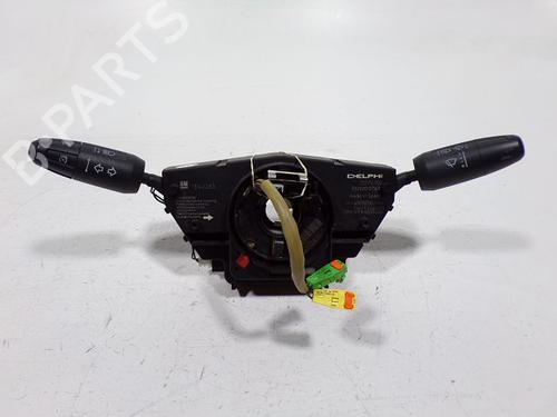 Used Steering wheel controls Steering wheel controls 37766517 37766517