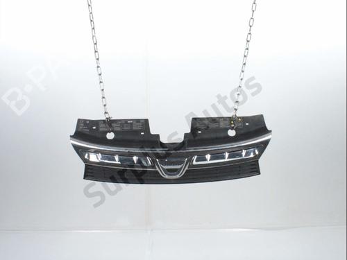 Used Grille Grille 37167846 37167846