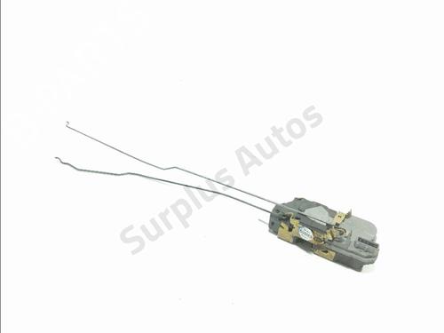 Højre bagtil lås Højre bagtil lås PEUGEOT 206 Hatchback (2A/C) 1.4 i (75 hp) 36105611 36105611