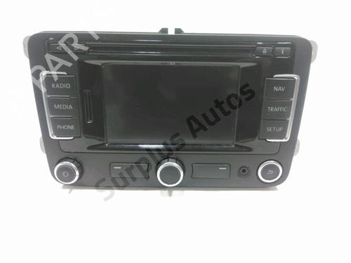Used Radio VW TOURAN (1T3) 1.6 TDI (105 hp) 30992135